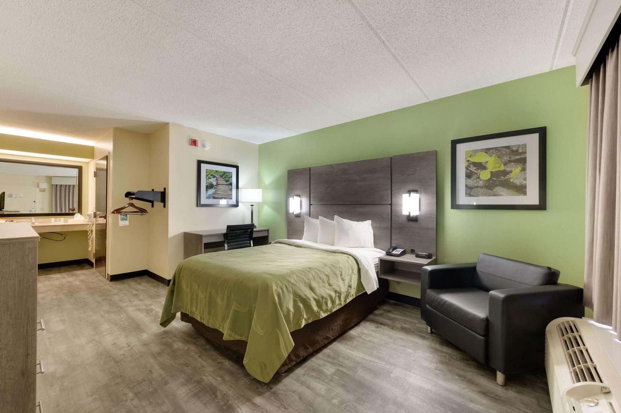 Quality Inn Airport - Southeast Irondale Εξωτερικό φωτογραφία