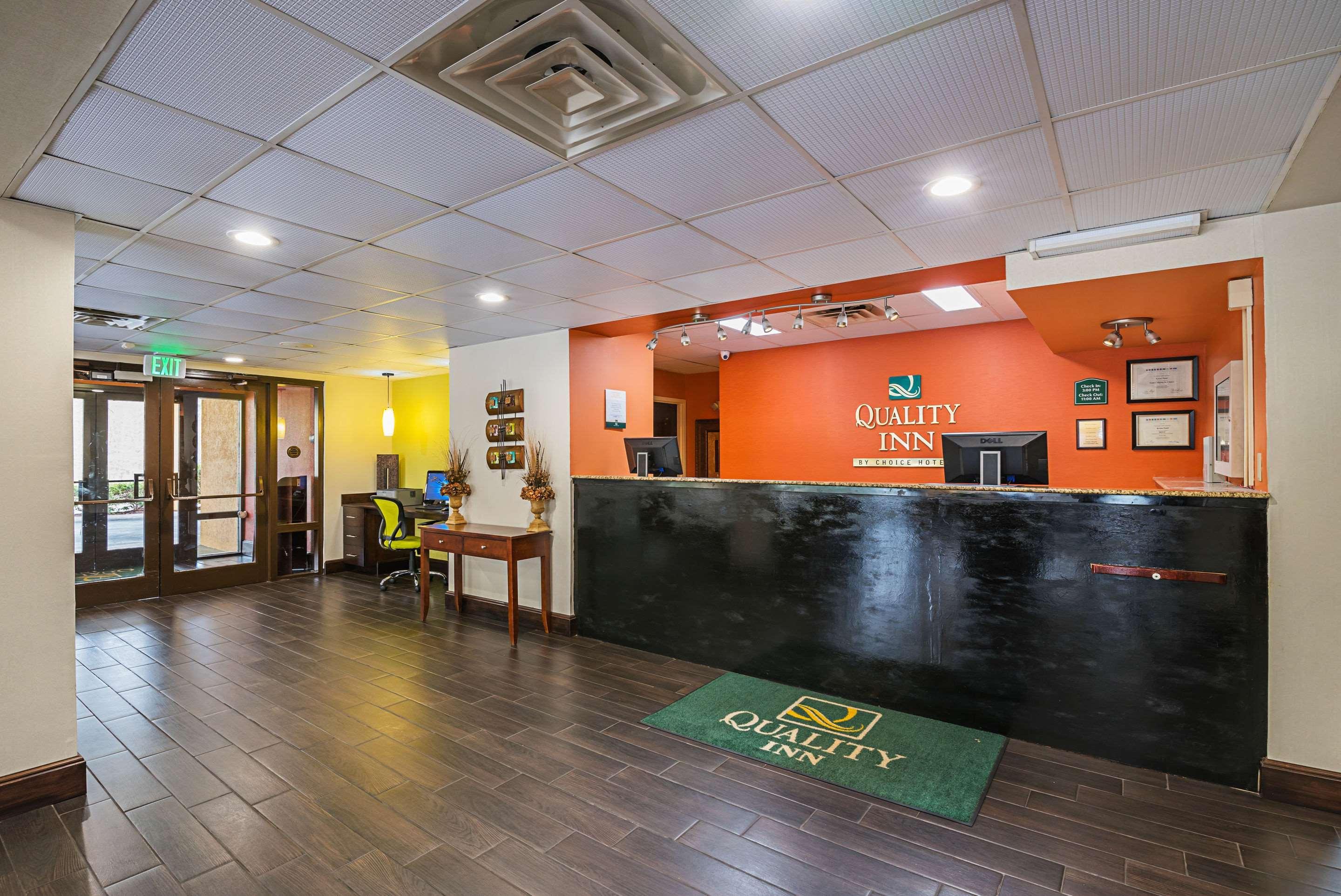 Quality Inn Airport - Southeast Irondale Εξωτερικό φωτογραφία