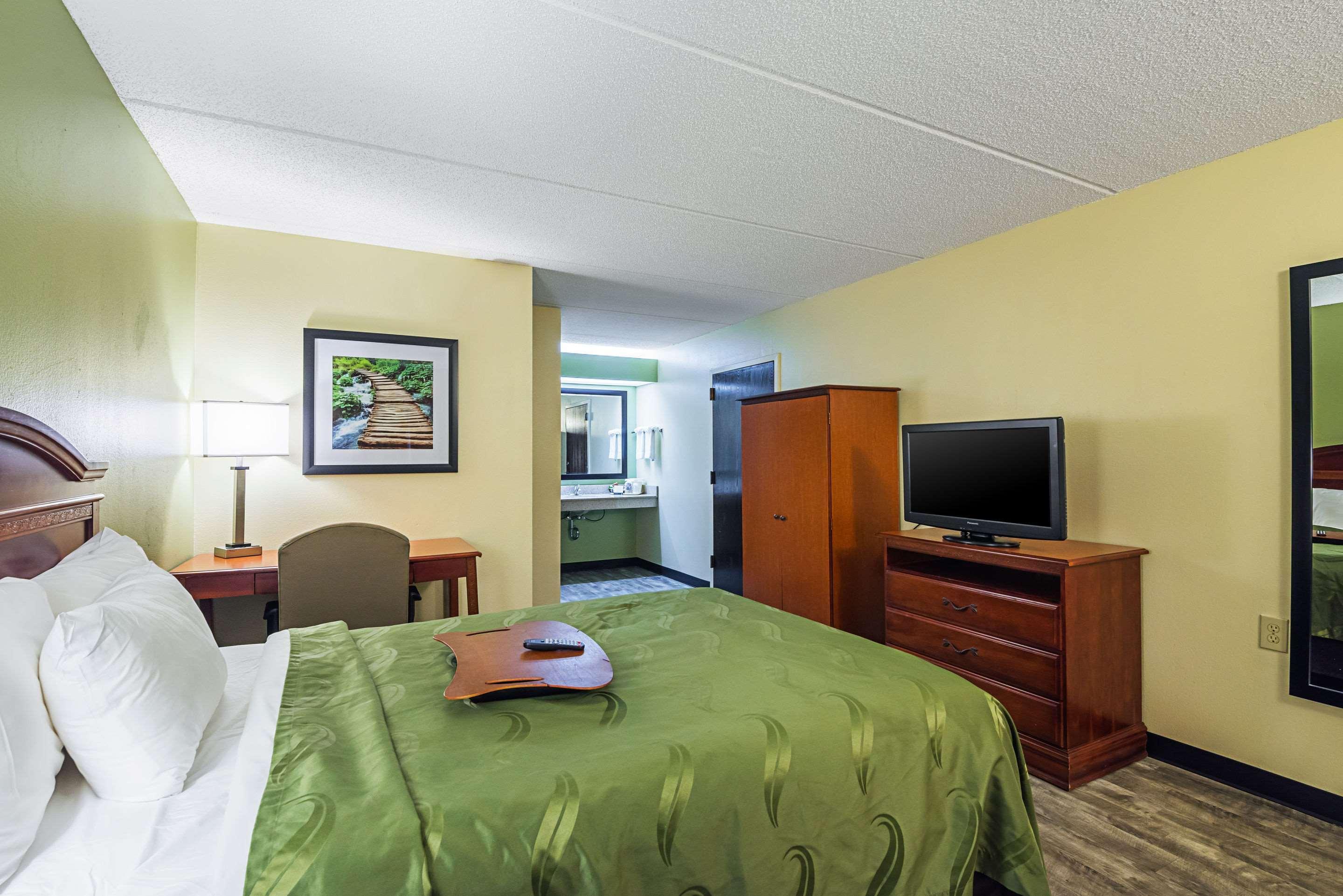 Quality Inn Airport - Southeast Irondale Εξωτερικό φωτογραφία