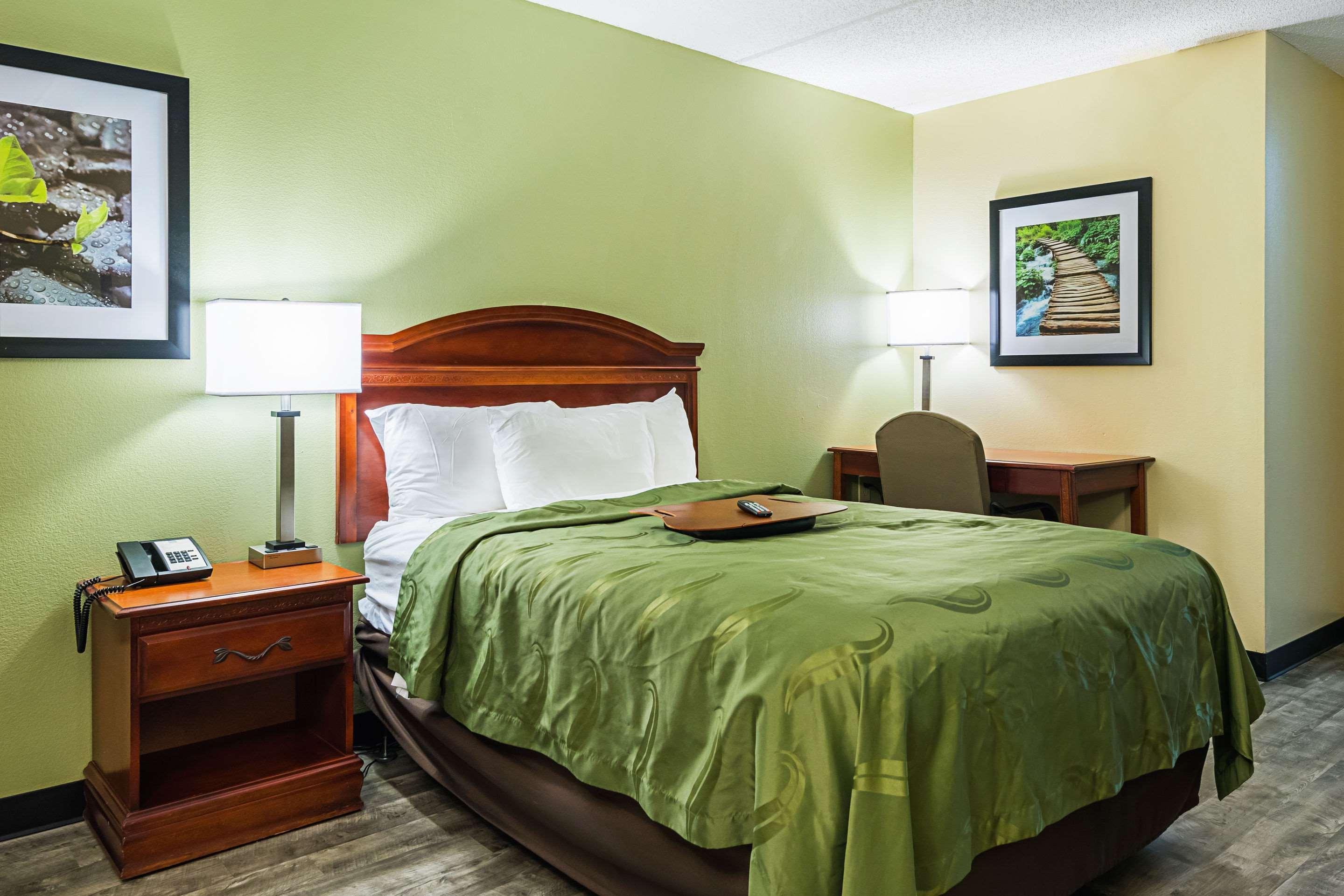Quality Inn Airport - Southeast Irondale Εξωτερικό φωτογραφία