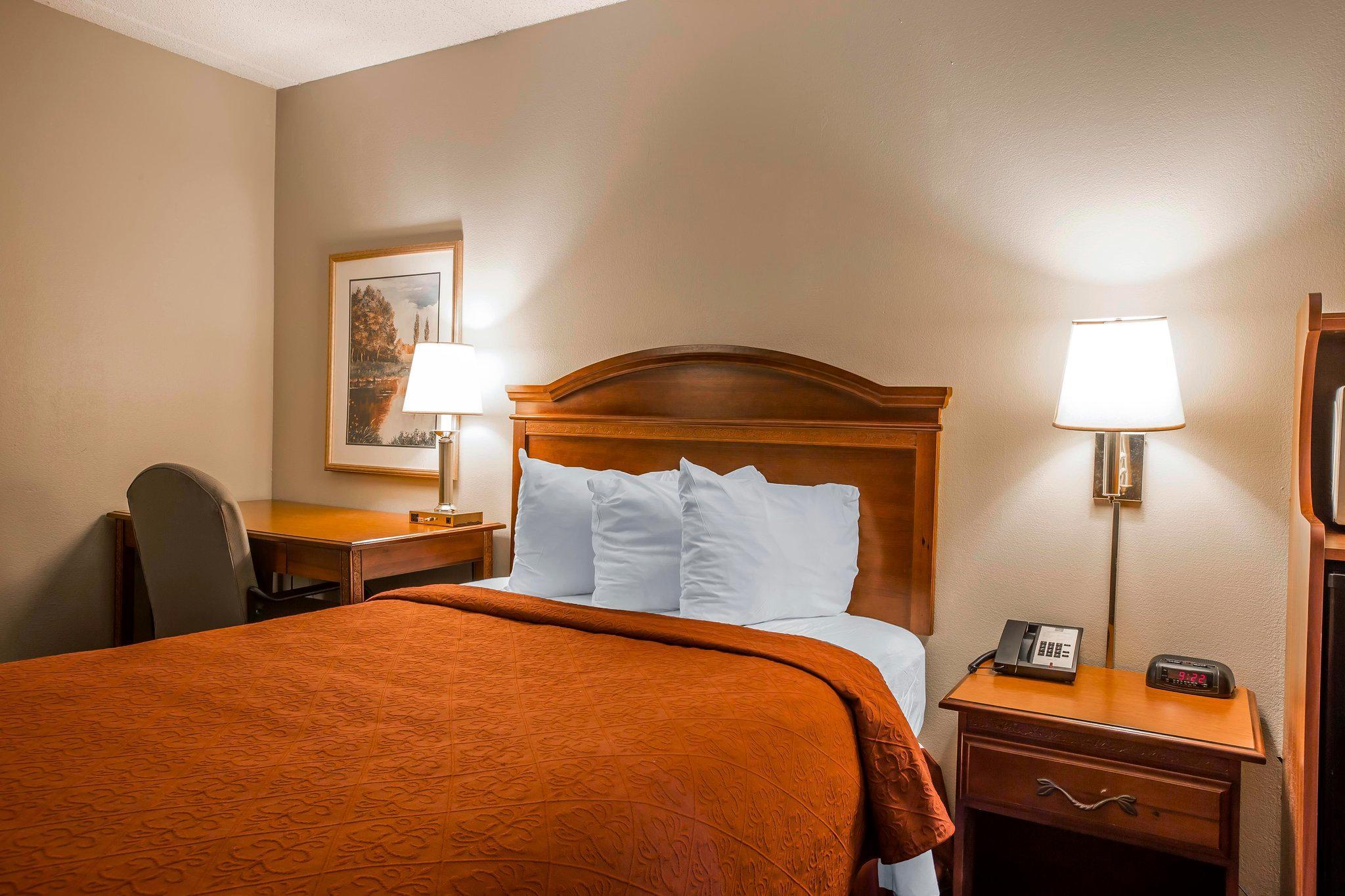 Quality Inn Airport - Southeast Irondale Εξωτερικό φωτογραφία