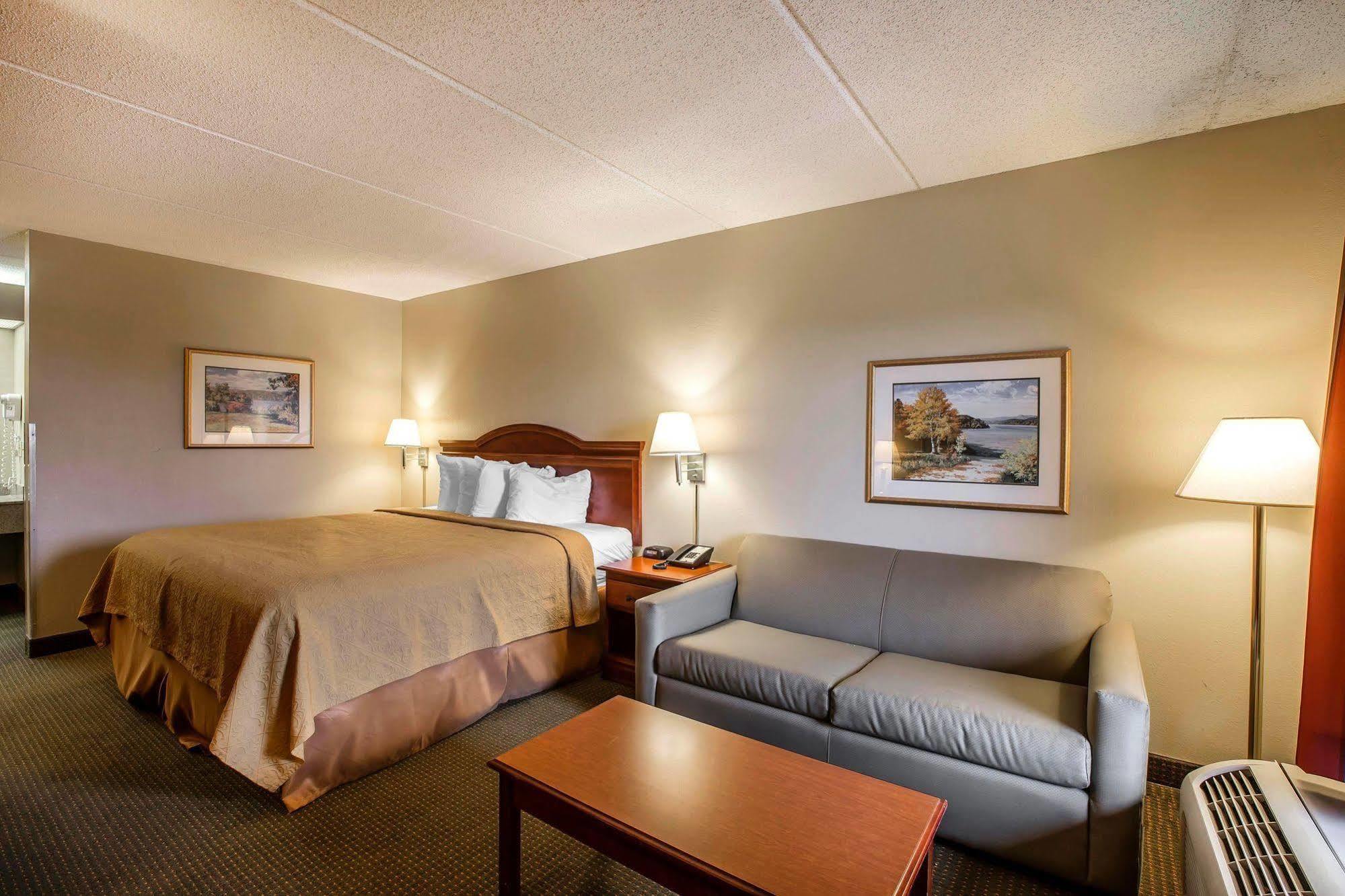 Quality Inn Airport - Southeast Irondale Εξωτερικό φωτογραφία